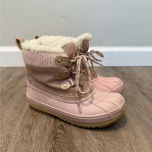 Duck snow boots
